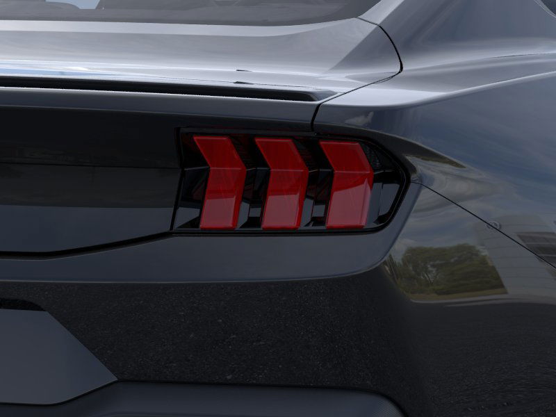 2025 Ford Mustang  21