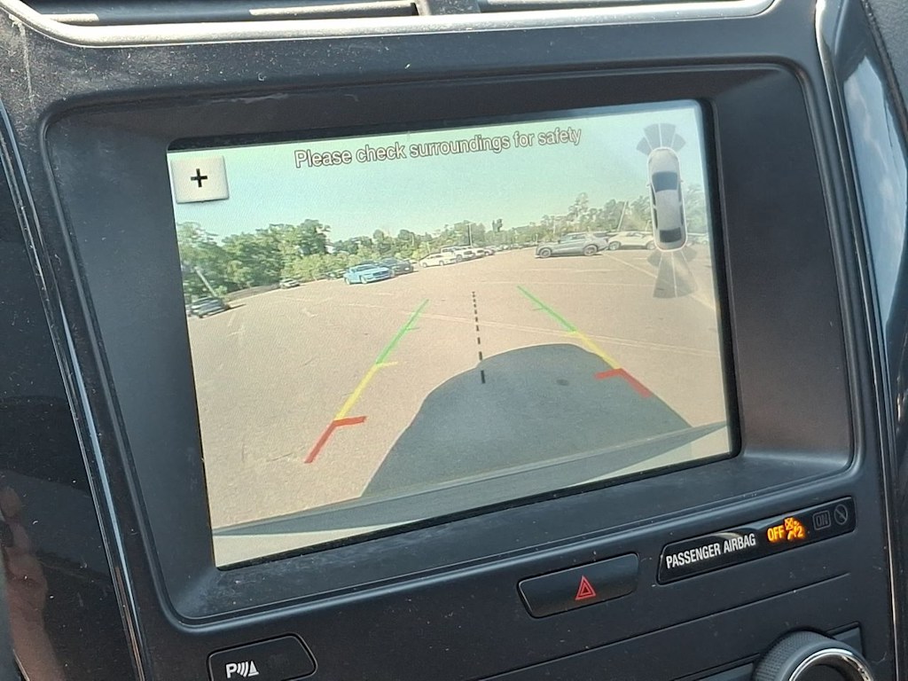 Thumbnail: 2019 Ford Explorer - 25