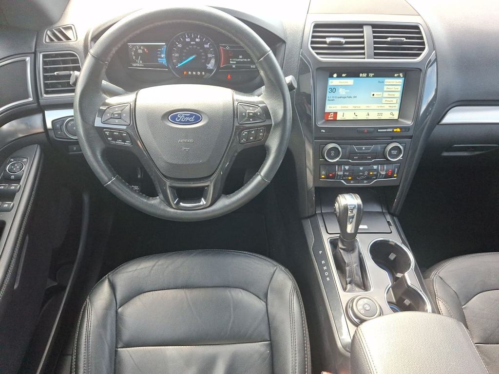 Thumbnail: 2018 Ford Explorer - 29