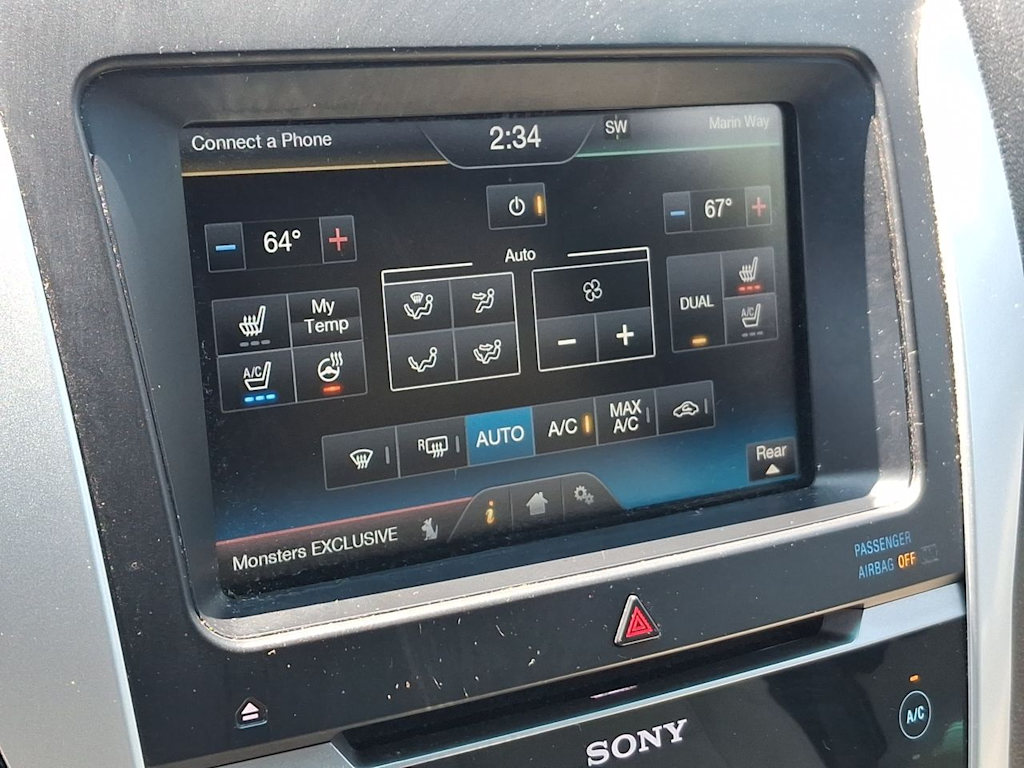 Thumbnail: 2015 Ford Explorer - 27