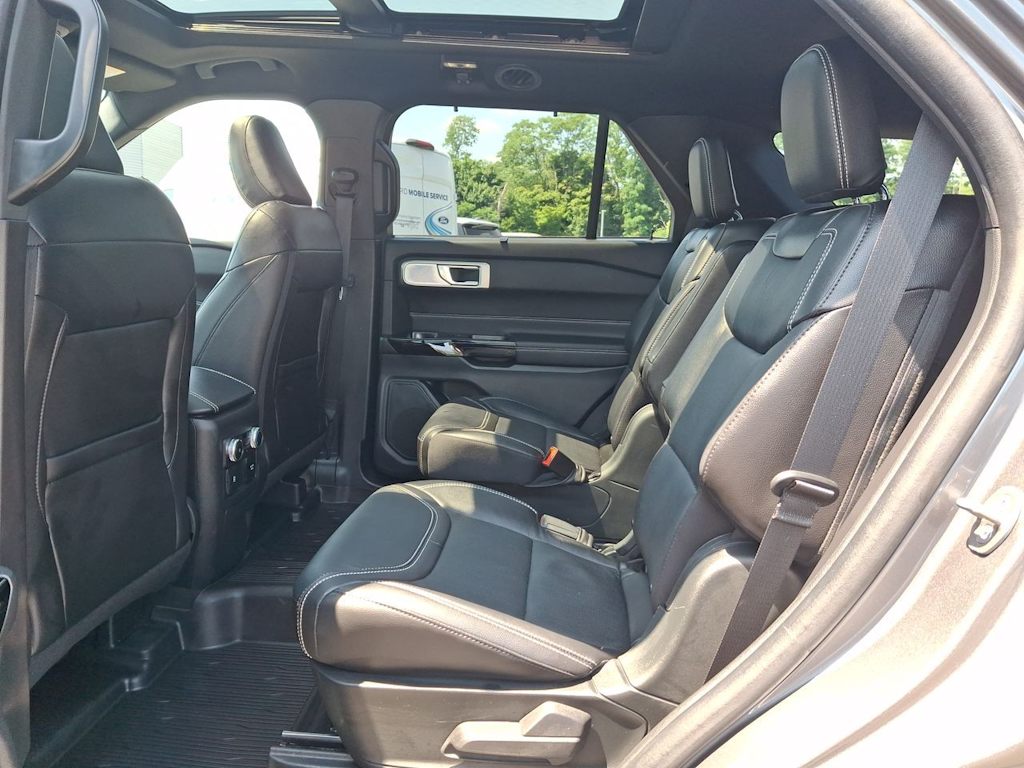 Thumbnail: 2023 Ford Explorer - 28