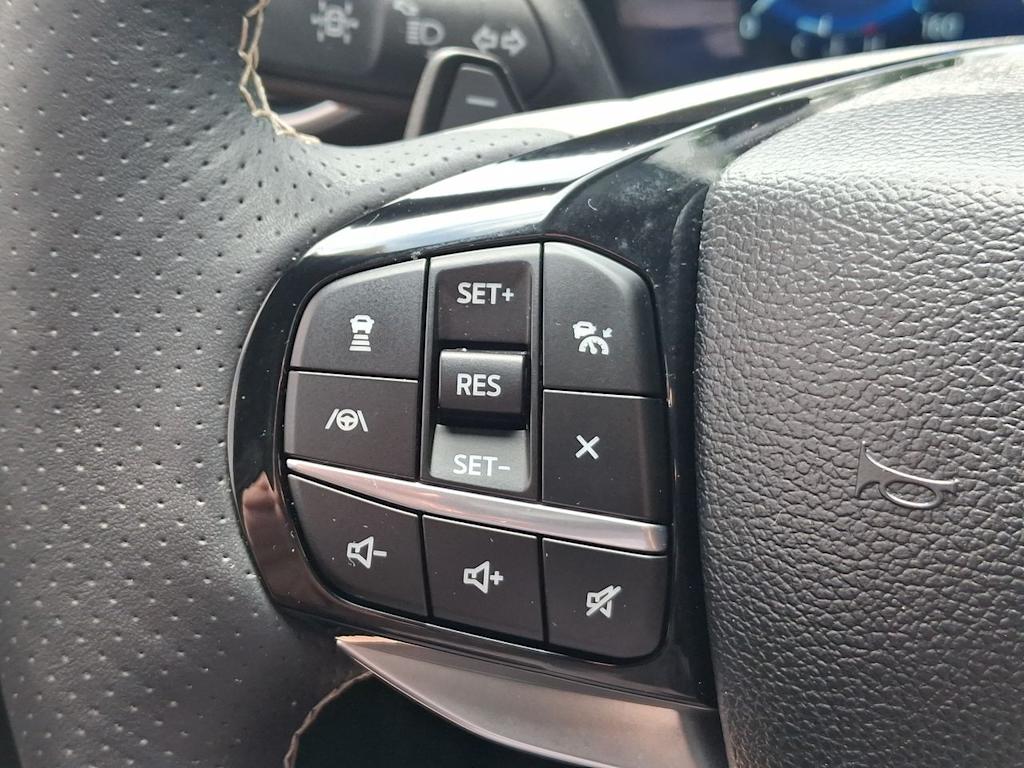 Thumbnail: 2024 Ford Explorer - 26