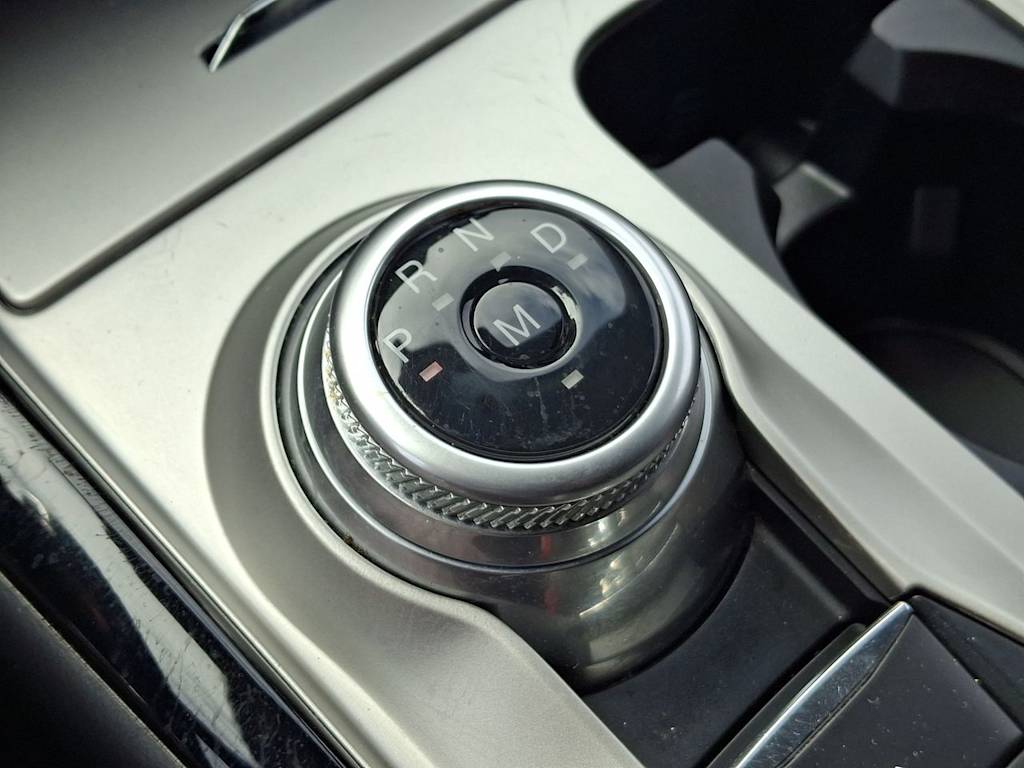Thumbnail: 2022 Ford Explorer - 24