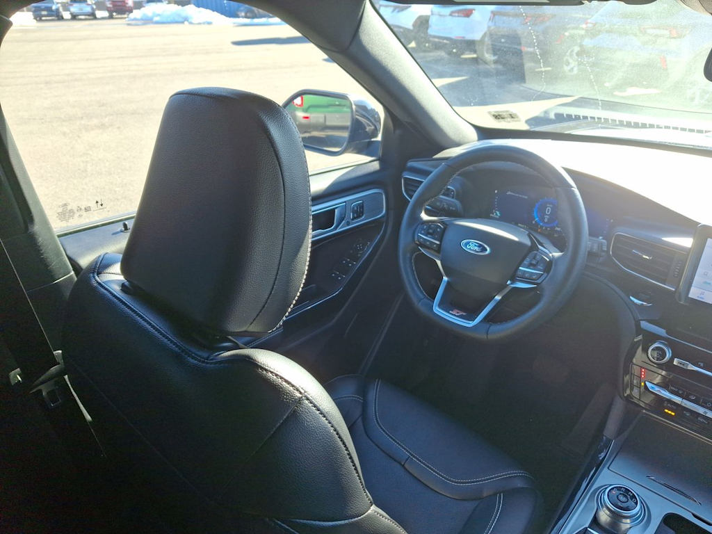 Thumbnail: 2023 Ford Explorer - 7