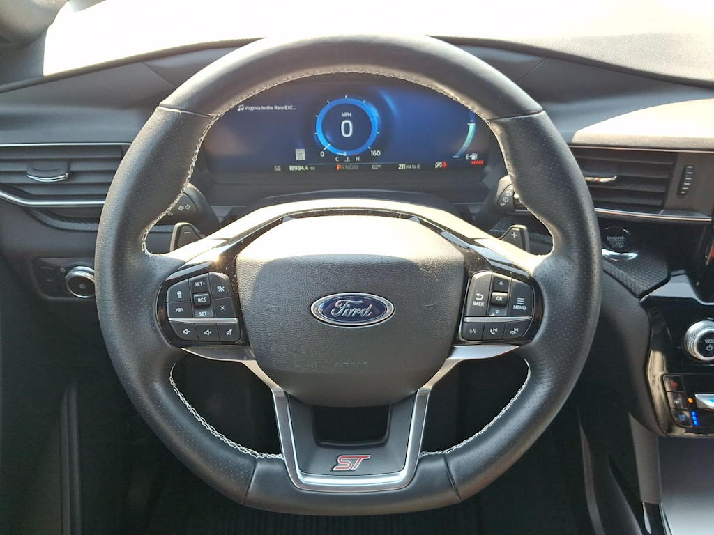Thumbnail: 2022 Ford Explorer - 11