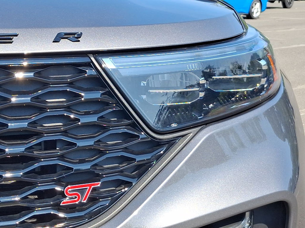 Thumbnail: 2022 Ford Explorer - 30