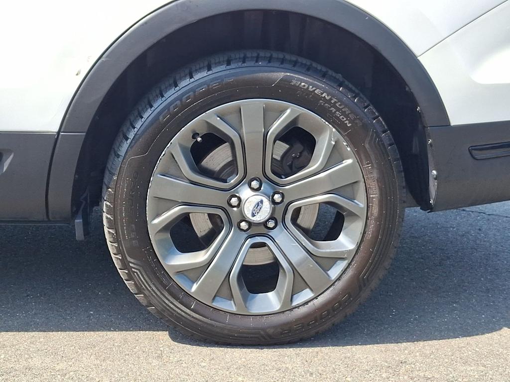 Thumbnail: 2018 Ford Explorer - 6