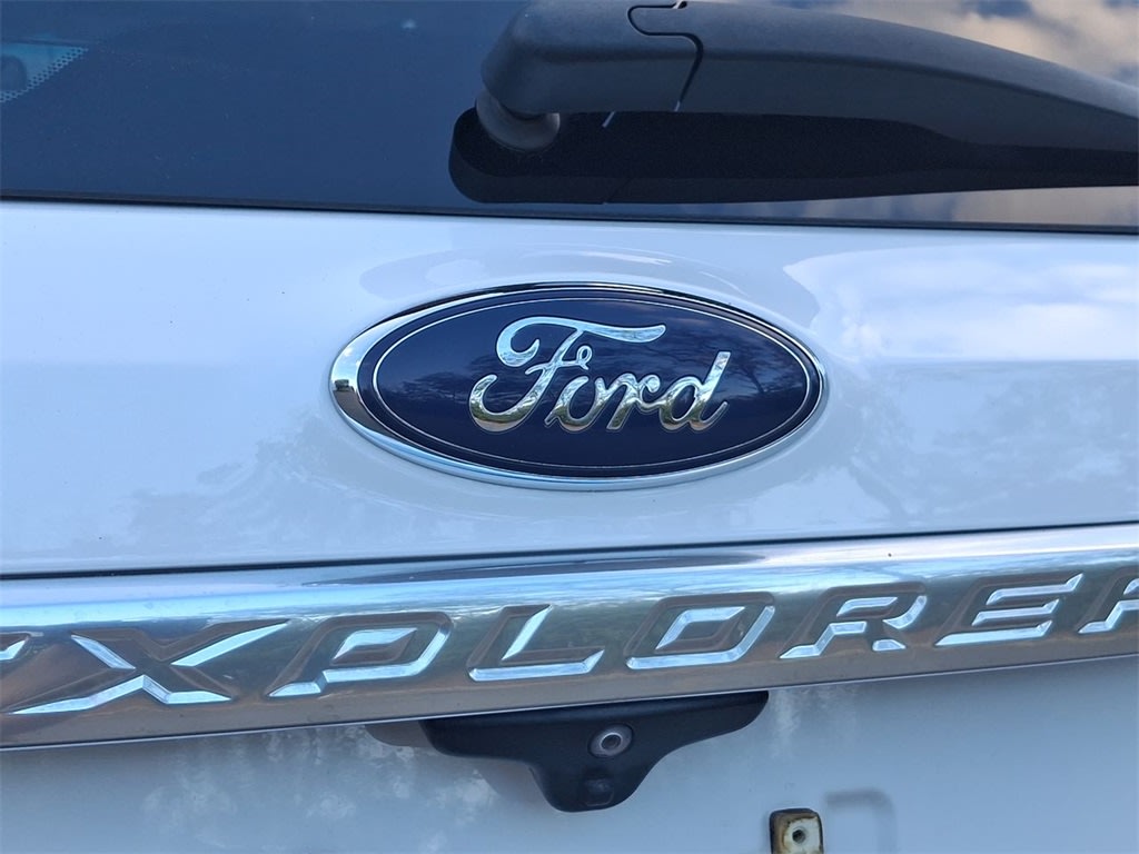 Thumbnail: 2017 Ford Explorer - 5