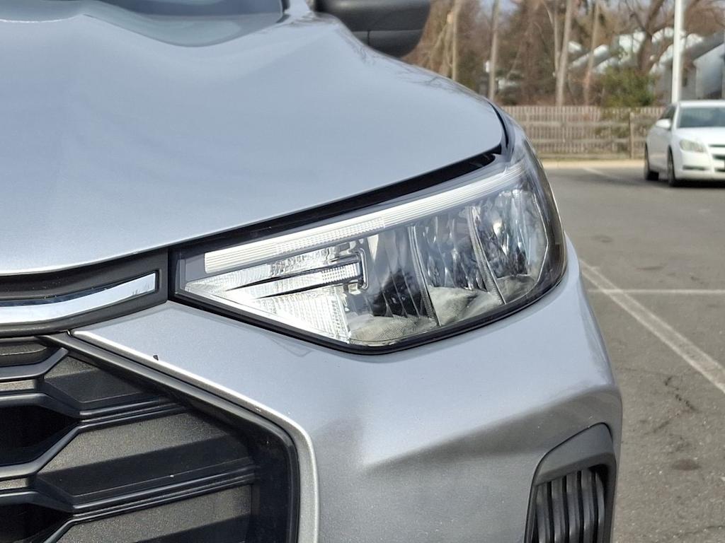 Thumbnail: 2023 Ford Escape - 30