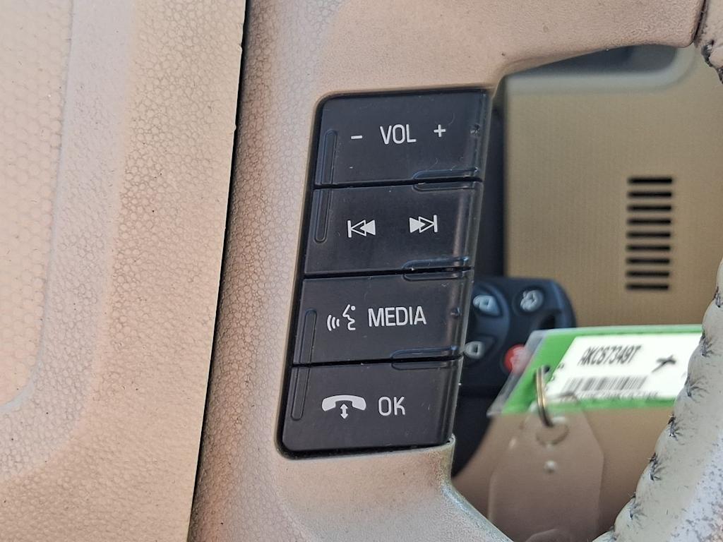 Thumbnail: 2010 Ford Escape - 27