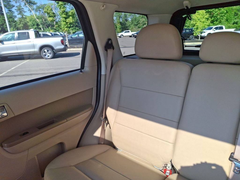 Thumbnail: 2010 Ford Escape - 9