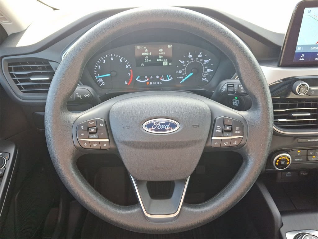 2022 Ford Escape SE 2