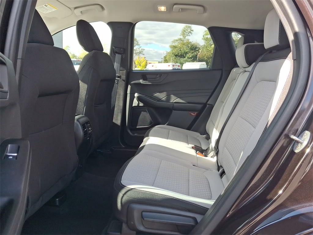 Thumbnail: 2023 Ford Escape - 29