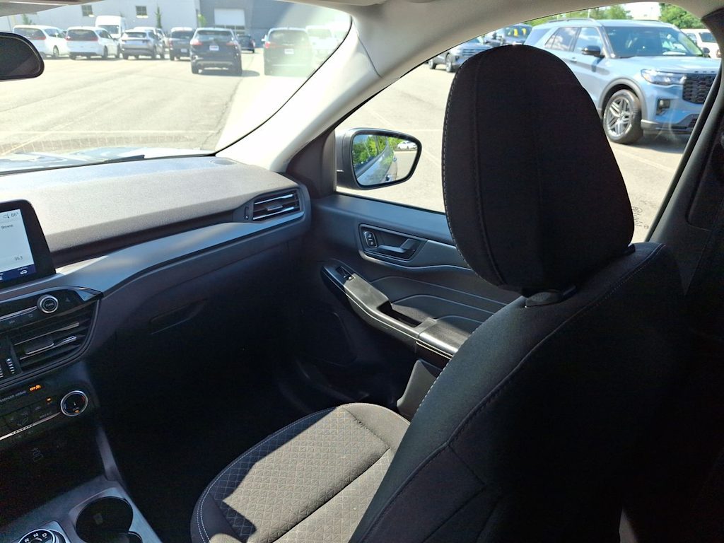 Thumbnail: 2025 Ford Escape - 20