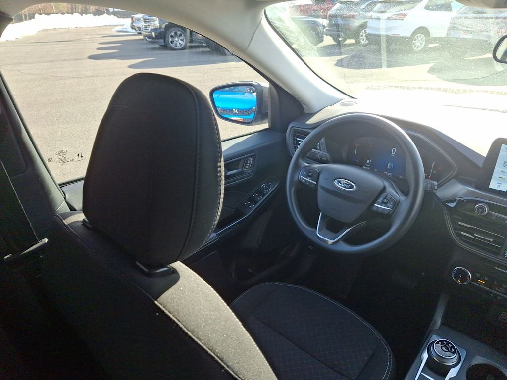 Thumbnail: 2025 Ford Escape - 7