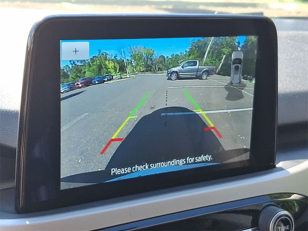 Thumbnail: 2022 Ford Escape - 25