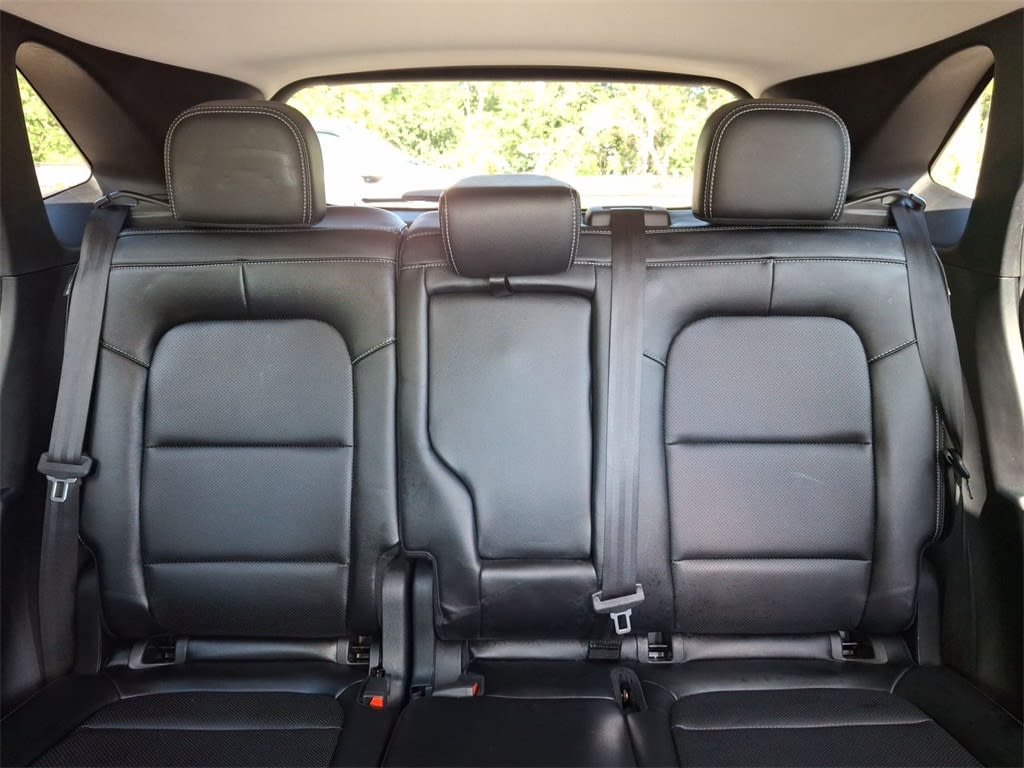 Thumbnail: 2022 Ford Escape - 22