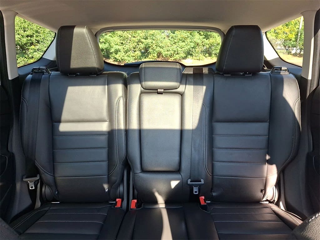 Thumbnail: 2014 Ford Escape - 20