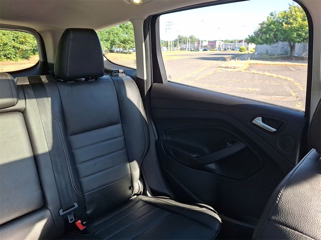 Thumbnail: 2014 Ford Escape - 21