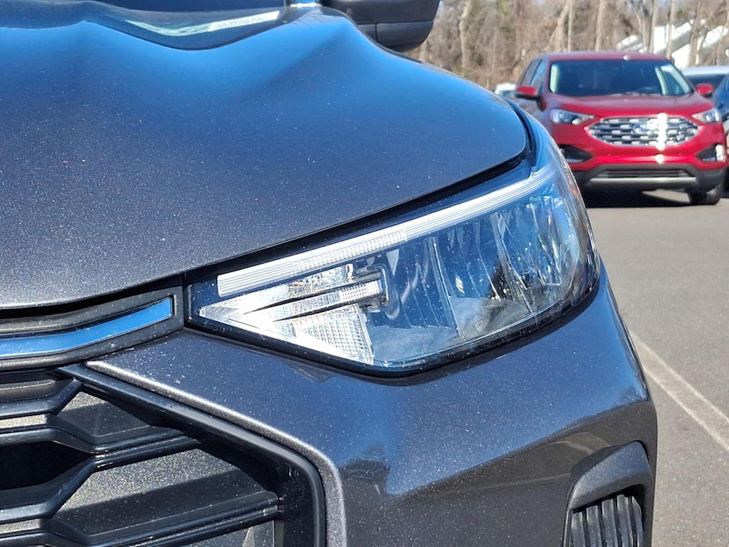 Thumbnail: 2025 Ford Escape - 30