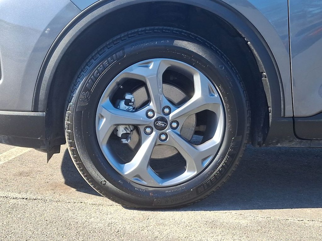 Thumbnail: 2025 Ford Escape - 6