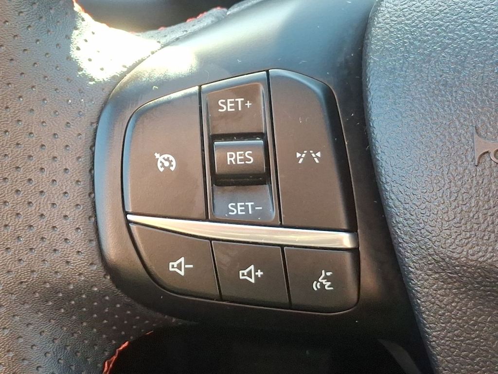 Thumbnail: 2025 Ford Escape - 25