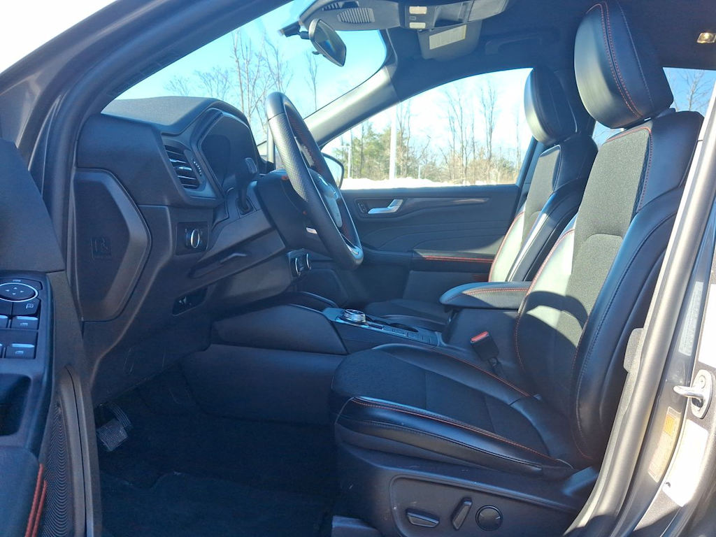 Thumbnail: 2025 Ford Escape - 8