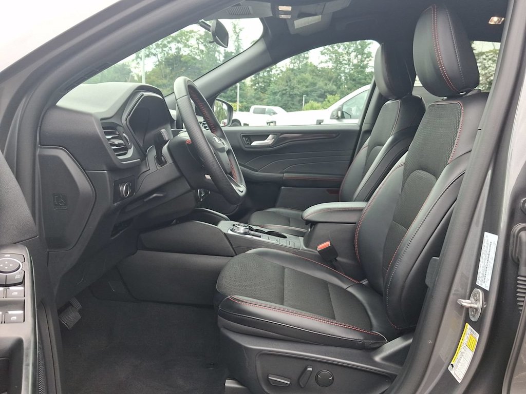 Thumbnail: 2026 Ford Escape - 9