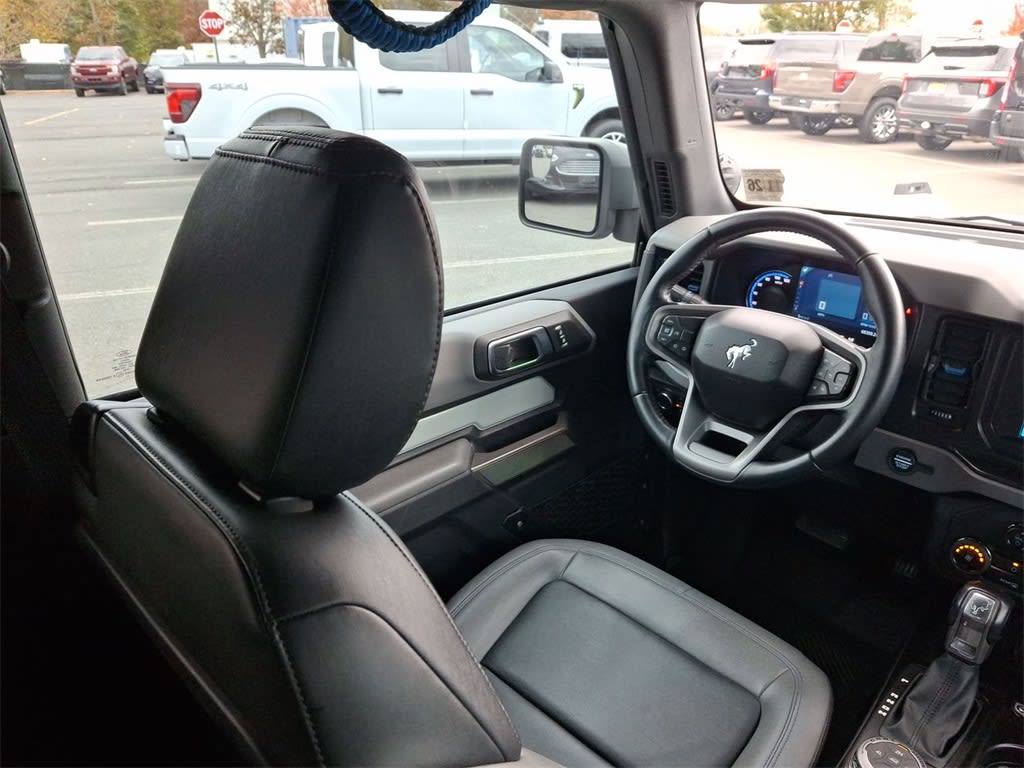 Thumbnail: 2021 Ford Bronco - 7