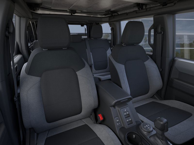 Thumbnail: 2025 Ford Bronco - 9