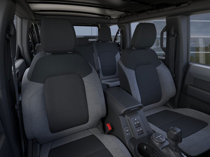 Thumbnail: 2025 Ford Bronco - 9