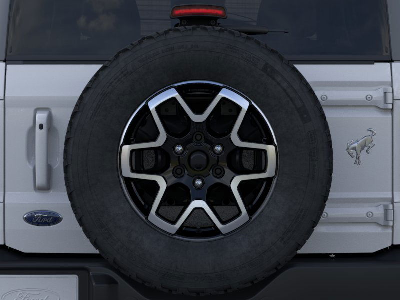 2025 Ford Bronco Outer Banks 25