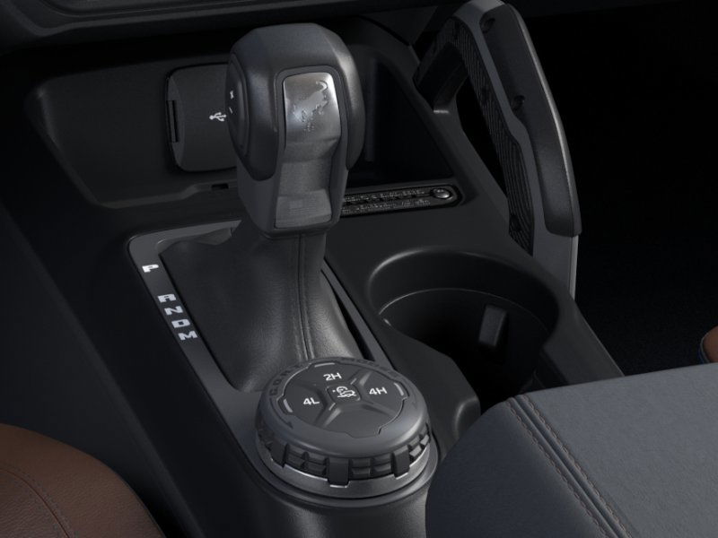 2024 Ford Bronco Outer Banks 11