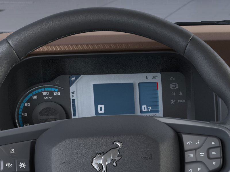 2024 Ford Bronco Outer Banks 18
