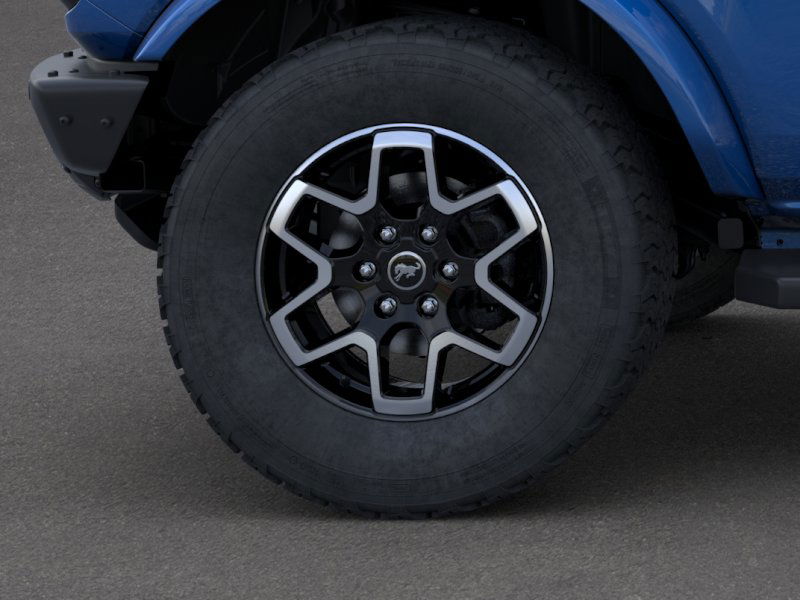 2024 Ford Bronco Outer Banks 6