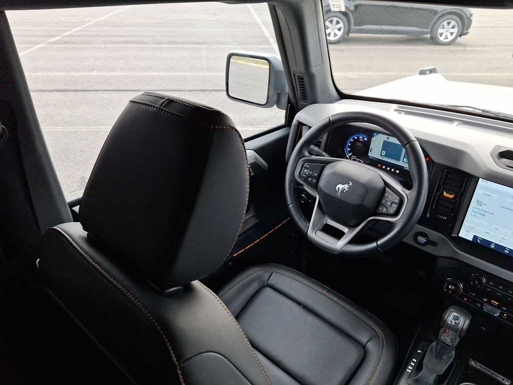 Thumbnail: 2023 Ford Bronco - 10