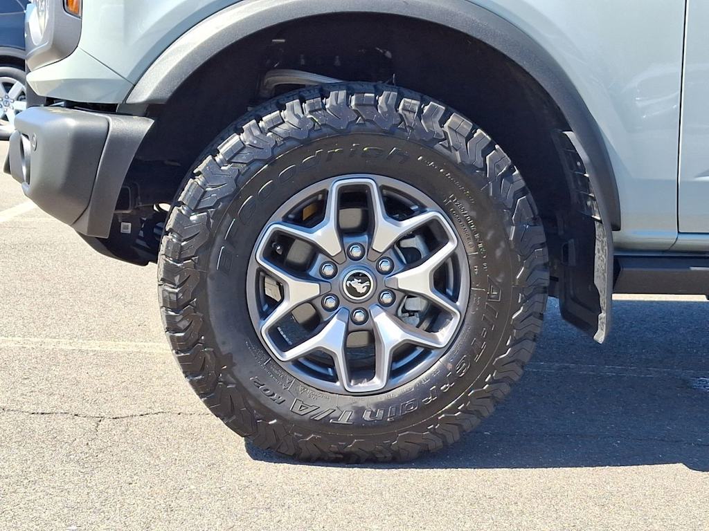 Thumbnail: 2023 Ford Bronco - 6