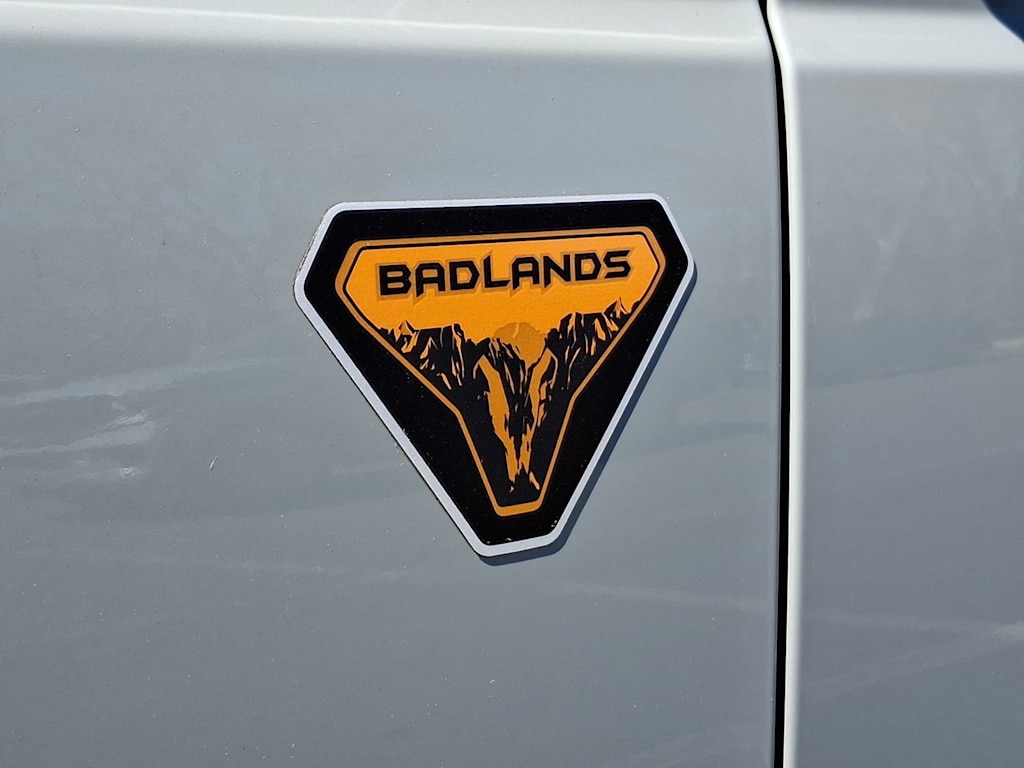 Thumbnail: 2023 Ford Bronco - 5