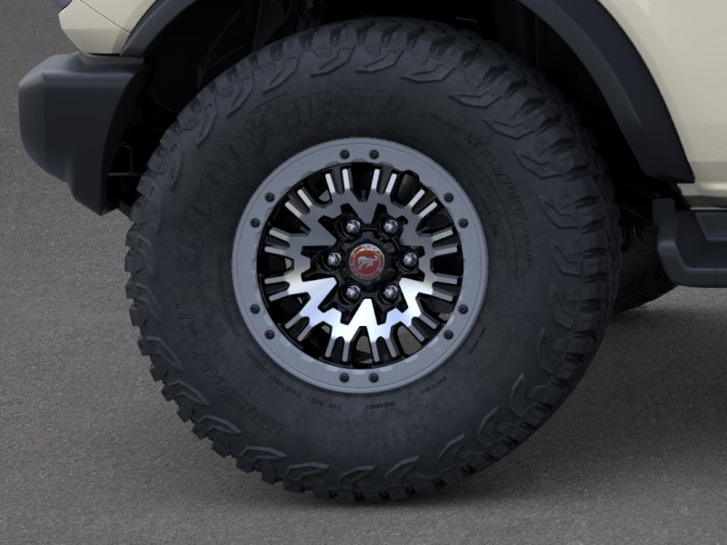 2026 Ford Bronco 4-Door Outer Banks - Photo 6