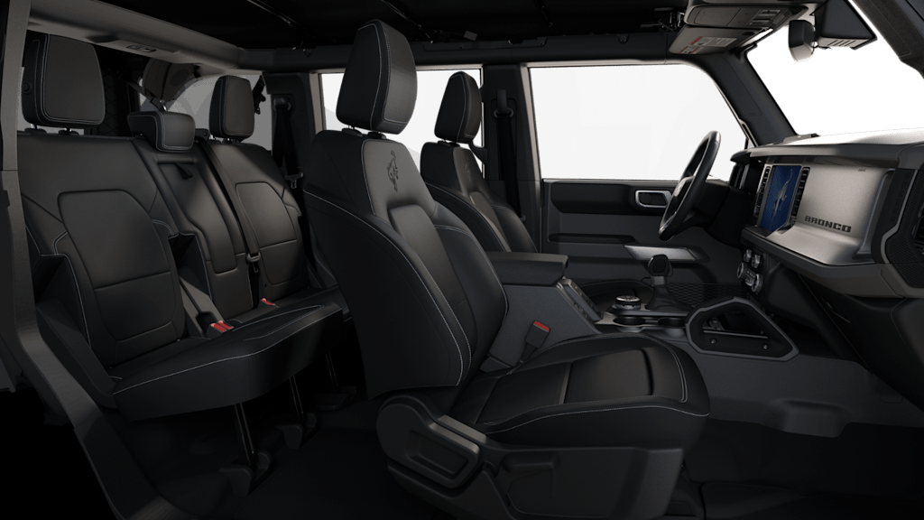2025 Ford Bronco Outer Banks 6