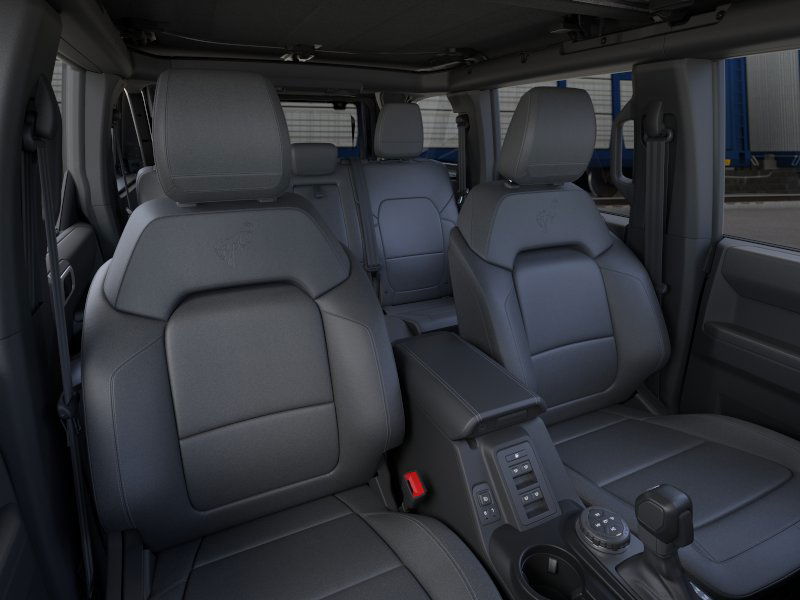 2025 Ford Bronco Badlands 8