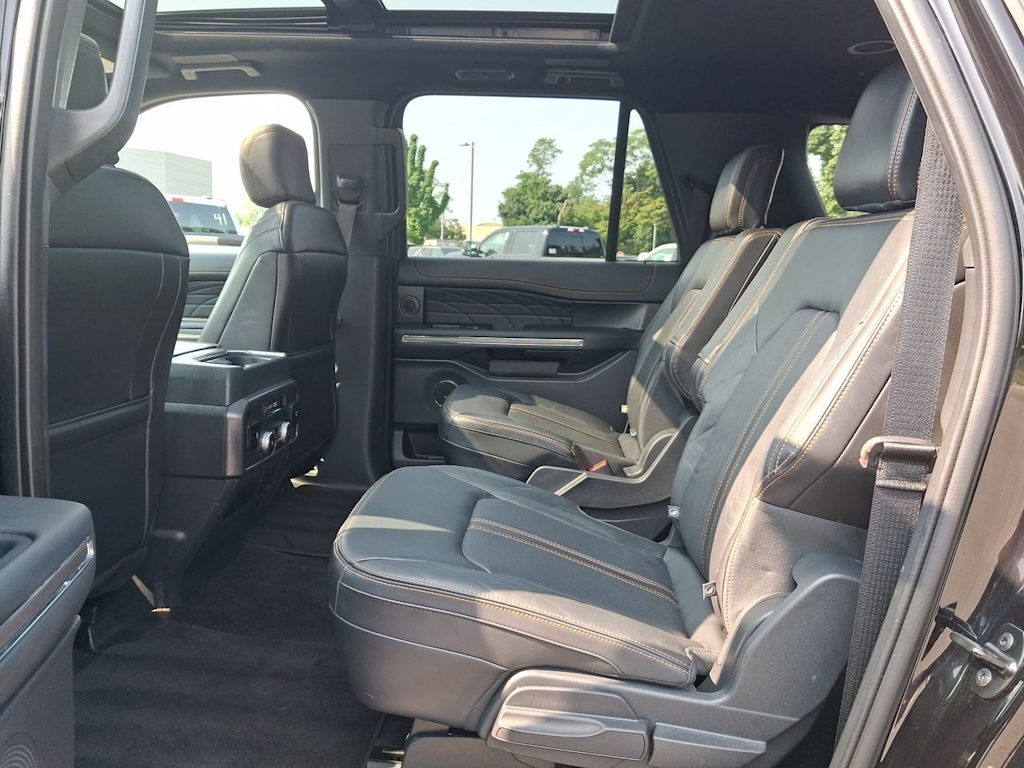 Thumbnail: 2023 Ford Expedition MAX - 27