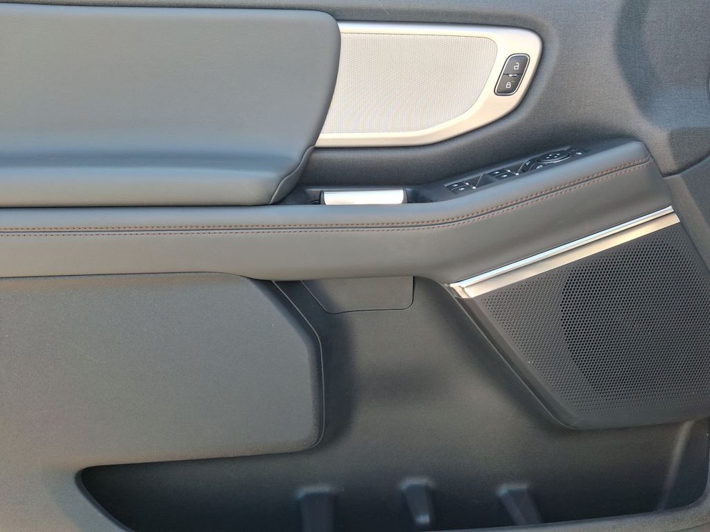 Thumbnail: 2025 Ford Expedition - 23