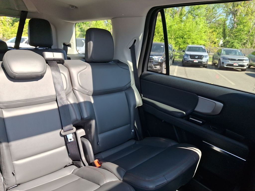Thumbnail: 2025 Ford Expedition - 22