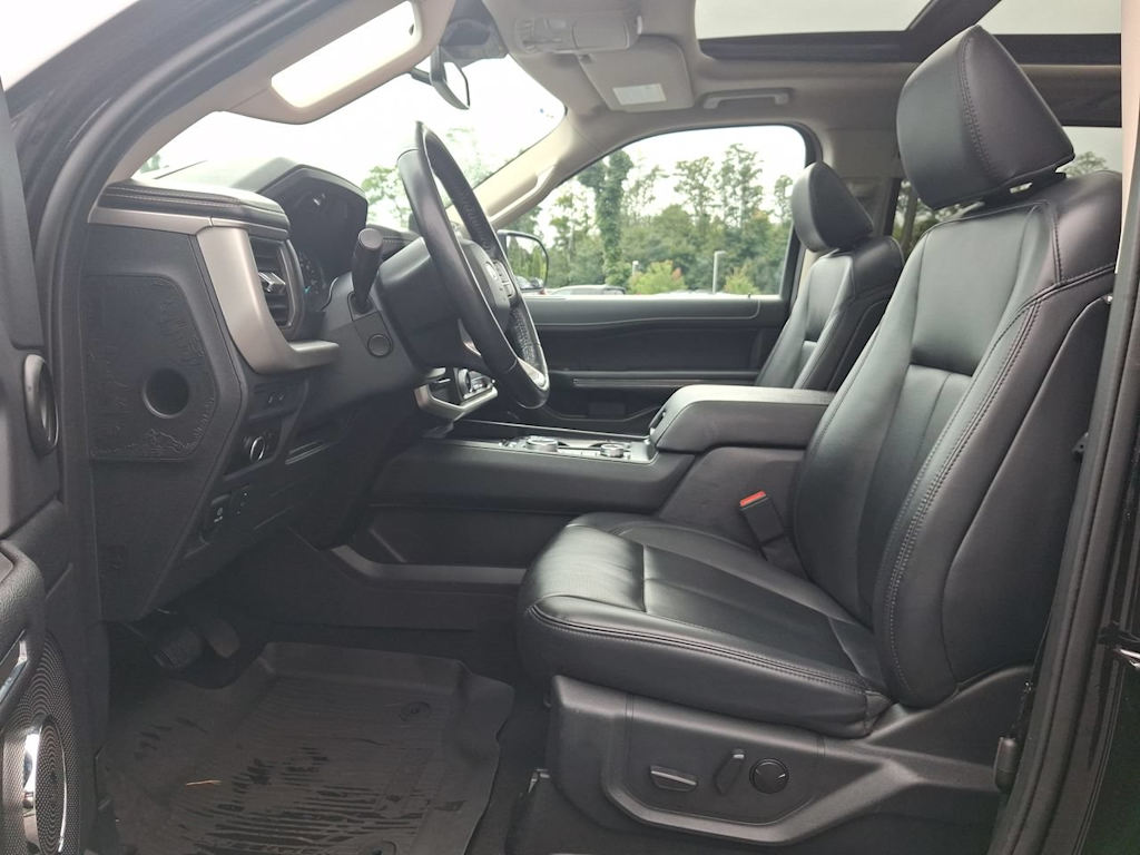 Thumbnail: 2024 Ford Expedition - 9