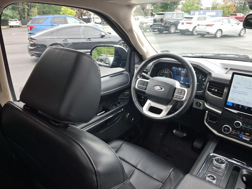 Thumbnail: 2024 Ford Expedition - 11
