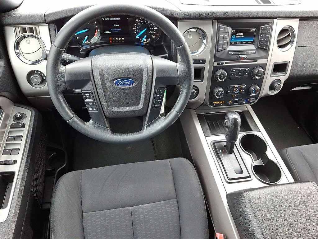 2017 Ford Expedition XLT 2