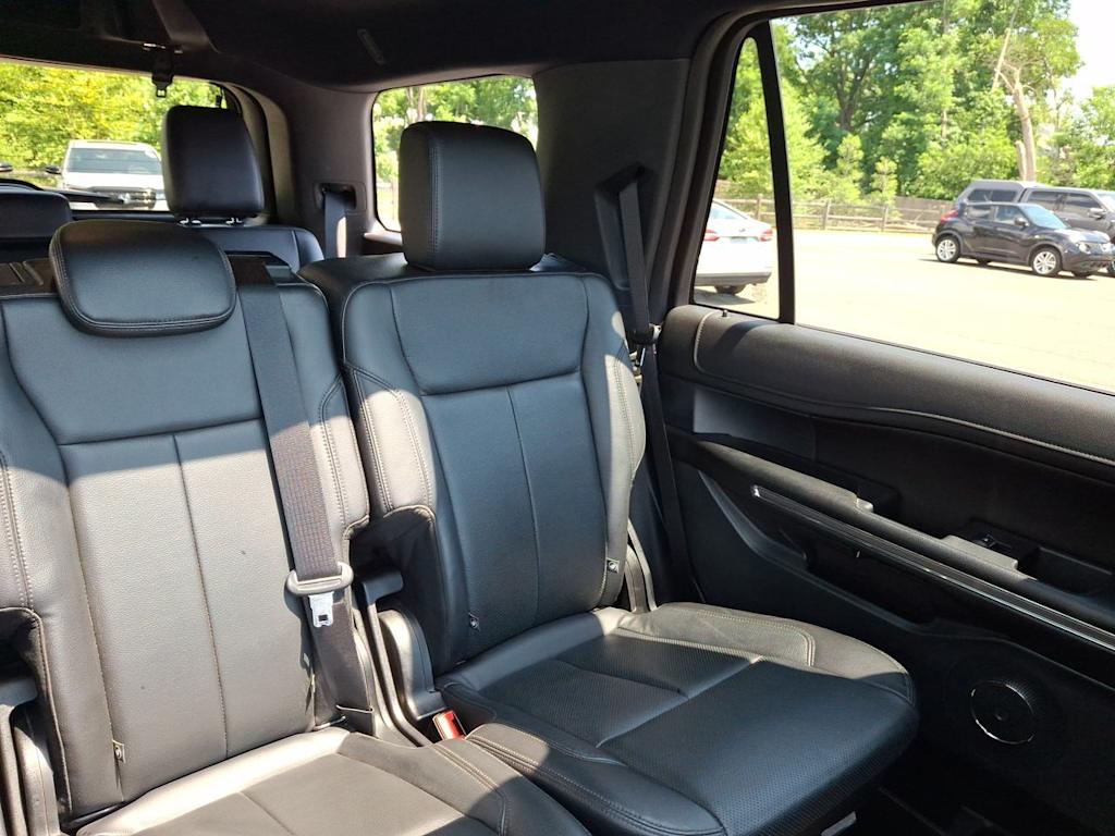 Thumbnail: 2018 Ford Expedition - 23