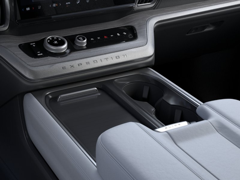 Thumbnail: 2026 Ford Expedition - 12