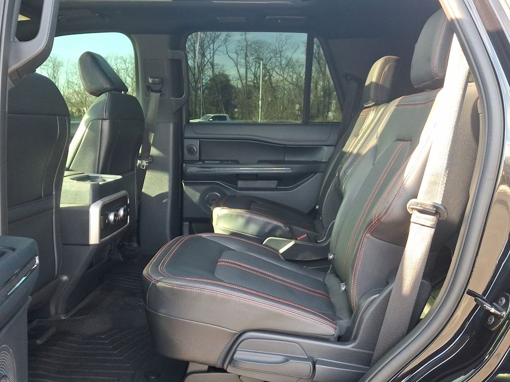 Thumbnail: 2022 Ford Expedition - 27